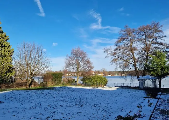 Monteurzimmer 3 Am Mit Garten منزل للإقامة